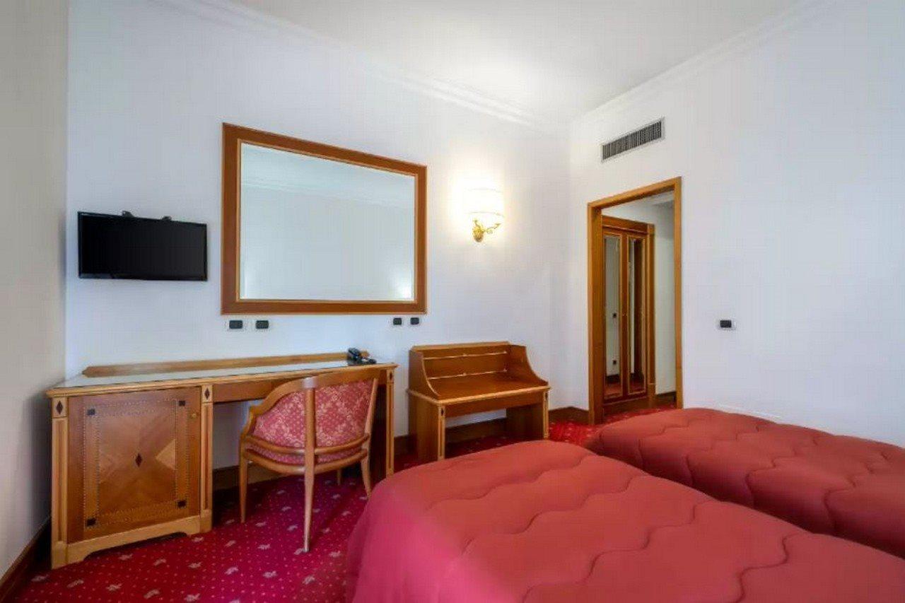 Quality Hotel Nova Domus Roma Exterior foto